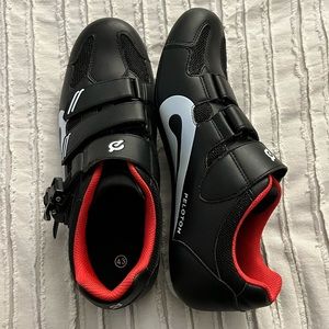Original women’s Peloton spin shoes, size 43.